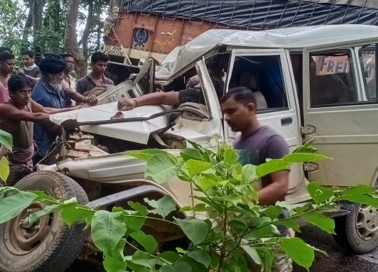 Road Accident : सड़क हादसे में नायब तहसीलदार समेत 3 की मौत Naib Tehsildar including 3 killed in road accident