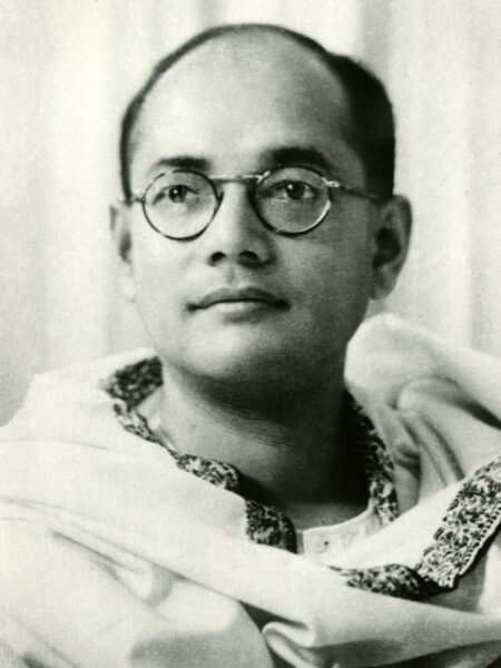 नेताजी सुभाष चंद्र बोस की पुण्यतिथि पर उन्हें स्वराज मिशन की ओर से श्रद्धांजलि