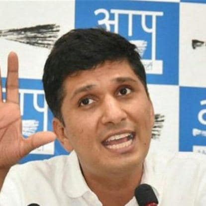 ‘दिल्ली में ऑपरेशन लोटस चलाकर सरकार गिराने की साजिश’ – AAP
